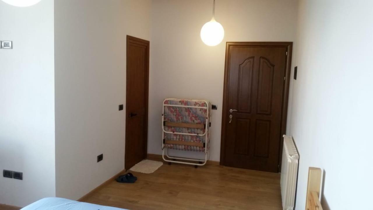 Bujtina E Tomorrit Otel Ujanik Dış mekan fotoğraf