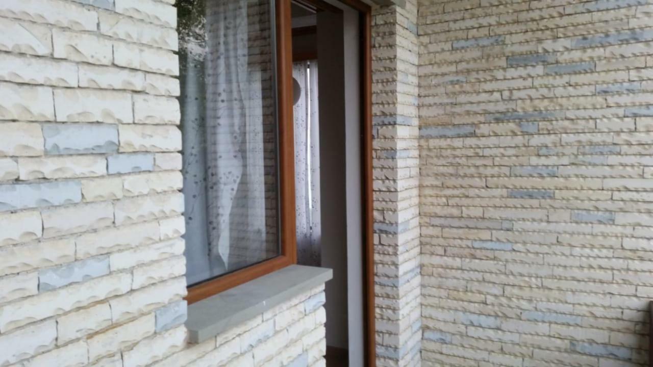 Bujtina E Tomorrit Otel Ujanik Dış mekan fotoğraf