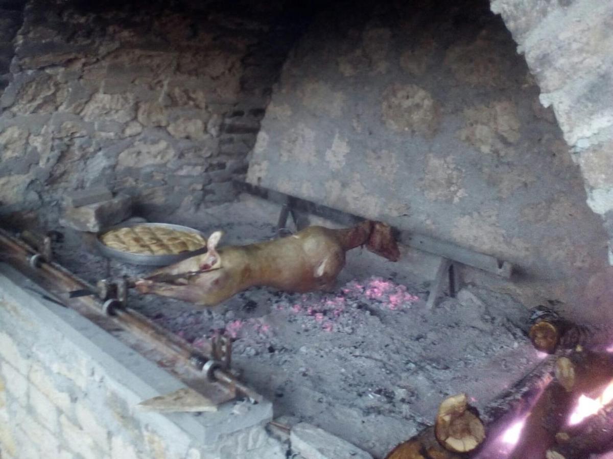 Bujtina E Tomorrit Otel Ujanik Dış mekan fotoğraf